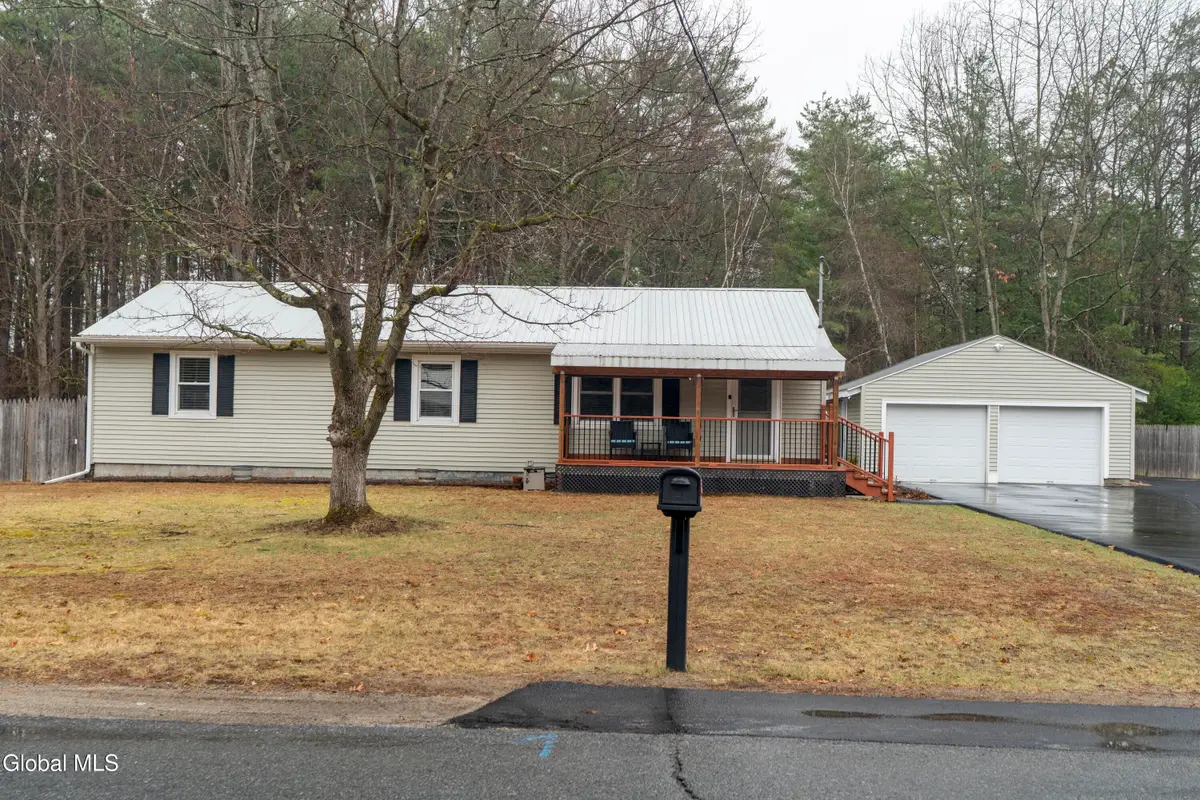 18 Pinewood Road, Queensbury, NY 12804 - #1