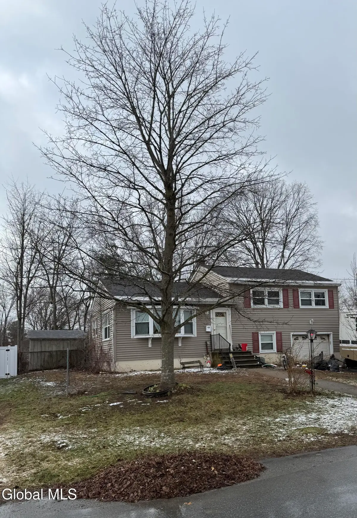 6 Carleton Court, Glens Falls, NY 12801 - #1