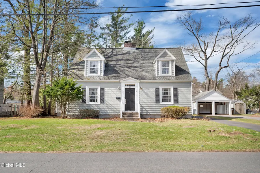 25 Forest Road, Bethlehem, NY 12054 - #2