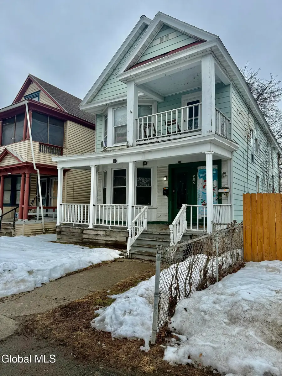 235 6th Avenue, Troy, NY 12180 - #2