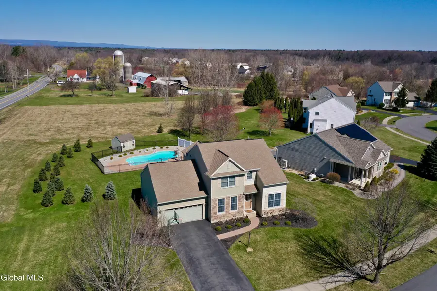 1 Parkway Circle, Malta, NY 12019 - #3