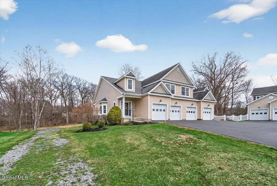 29 Jordan Point Drive, North Greenbush, NY 12180 - #2