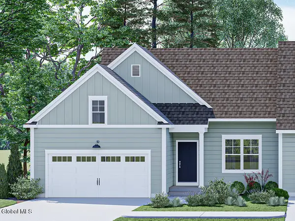 11 Cloverleaf Court, East Greenbush, NY 12061