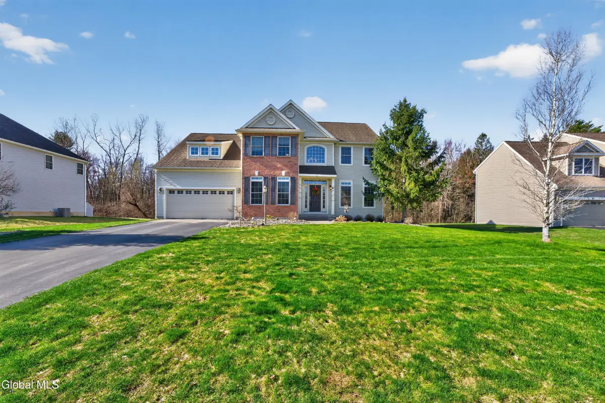 41 Empire Drive, Niskayuna, NY 12309 - #1