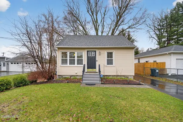 10 Booth Street, Colonie, NY 12205