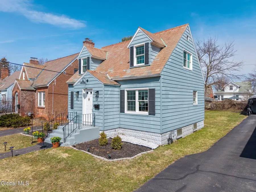 19 Fordham Court, Albany, NY 12209 - #3