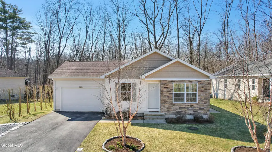 26 Parkview Lane, Glens Falls, NY 12801 - #2