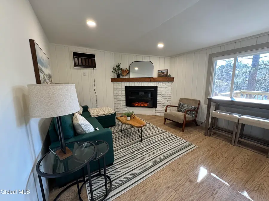 8 Read Drive, Lake Luzerne, NY 12846 - #2