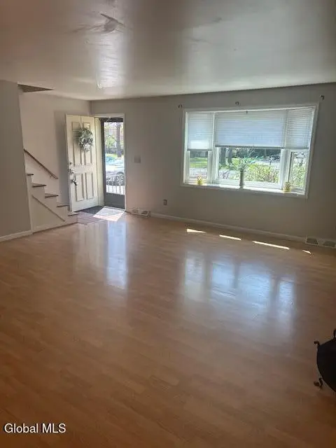 207 Point Of Woods Drive, Albany, NY 12203 - #3