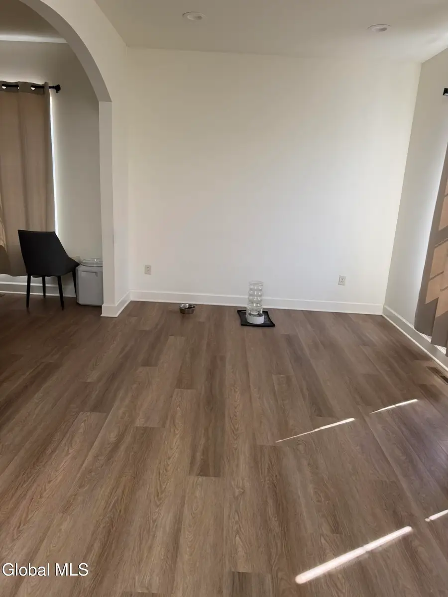 27 Spencer Street, Clifton Park, NY 12065 - #2