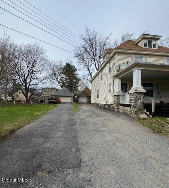 10 4th Street, Amsterdam, NY 12010 - #3