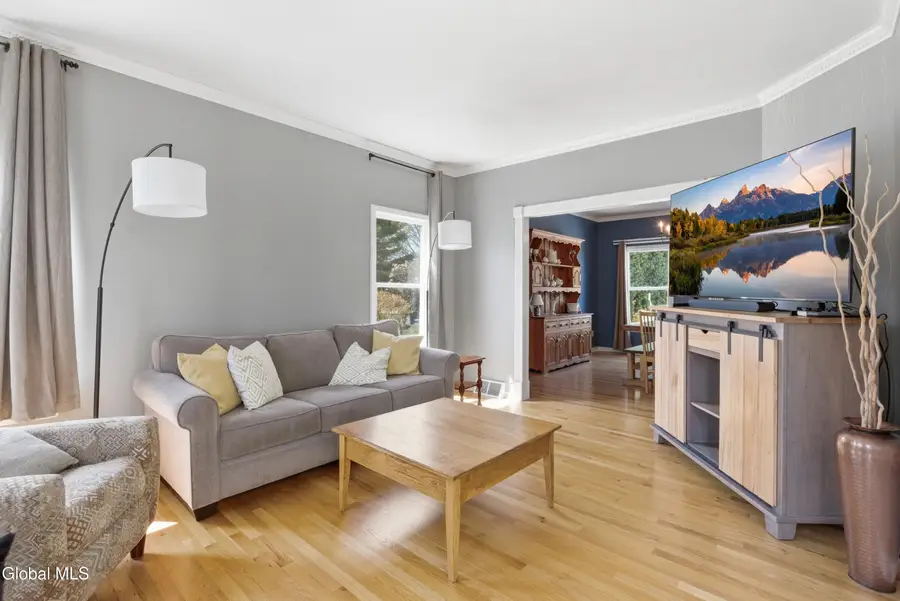 145 Kennewyck Circle, Slingerlands, NY 12159 - #3