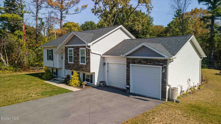 43 Country Club Road, Queensbury, NY 12804 - #3