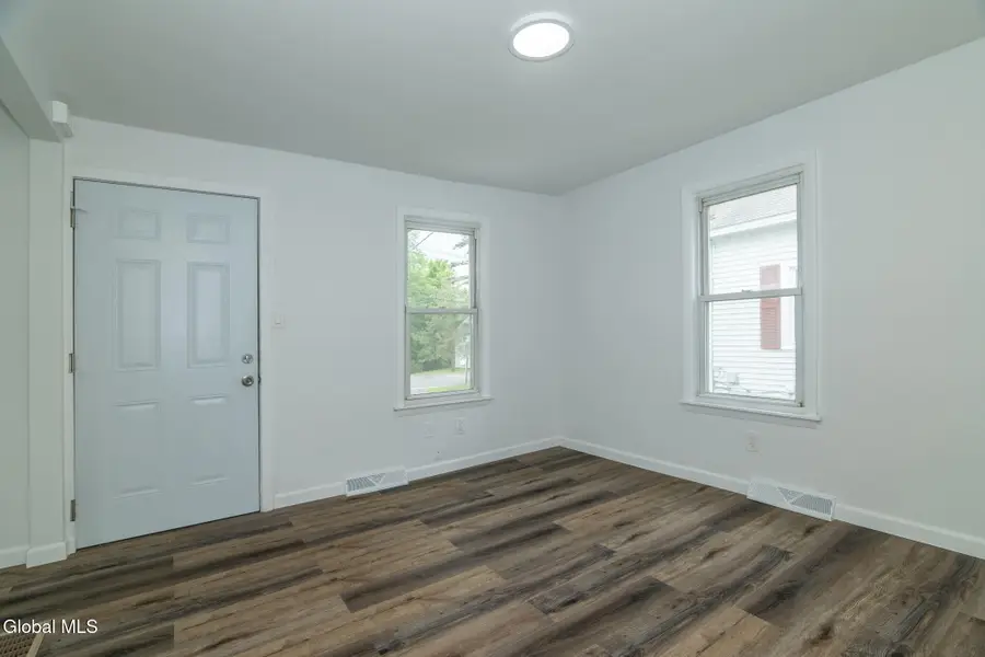 38 Morris Road, Colonie, NY 12304 - #3