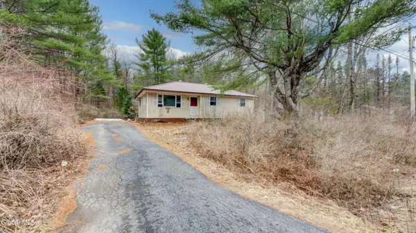 489 State Highway 29a, Mayfield, NY 12078