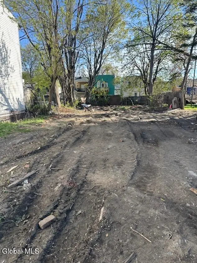 631 Clinton Avenue, Albany, NY 12206 - #2