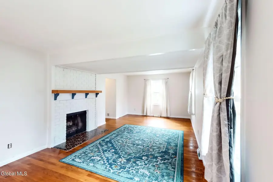 21 Huntwood Drive, Clifton Park, NY 12065 - #3