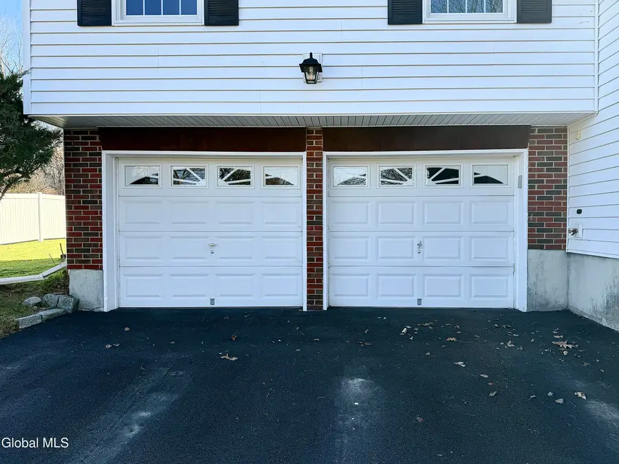 11 Petticoat Lane, Brunswick, NY 12180 - #2