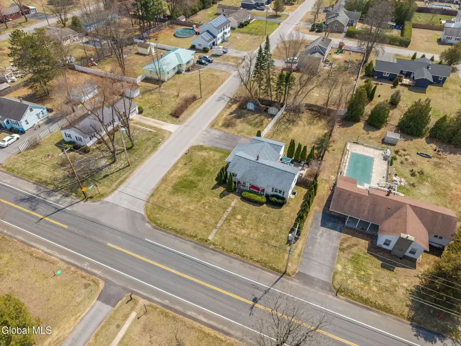 12 Bluebird Road, Moreau, NY 12803 - #3