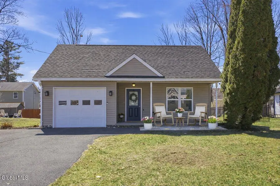 17 Franklin Street, Glens Falls, NY 12801 - #2