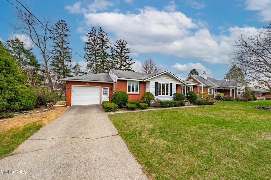 6 E Alfred Drive, Albany, NY 12205 - #3