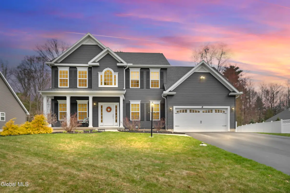 112 Diamond Place, Rotterdam, NY 12306 - #1