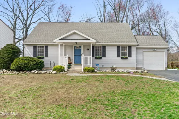 61 Jefferson Road, Bethlehem, NY 12077