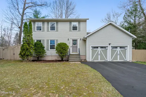 117 Woodin Road, Halfmoon, NY 12065