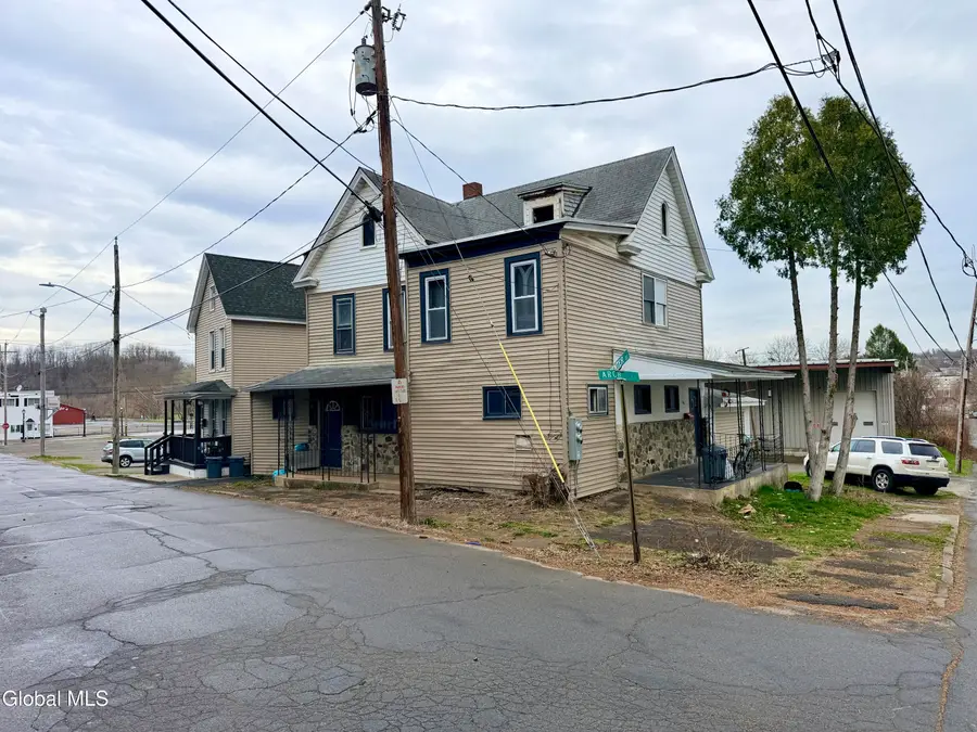 54 Arch Street, Amsterdam, NY 12010 - #3
