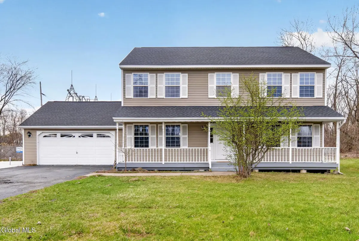 578 Columbia Street Extension, Colonie, NY 12047 - #1