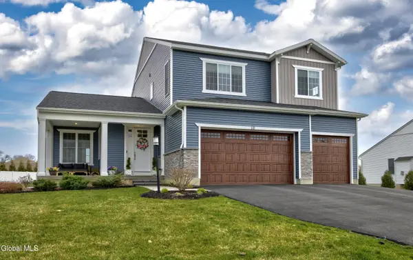 10 Penfield Drive, Clifton Park, NY 12148