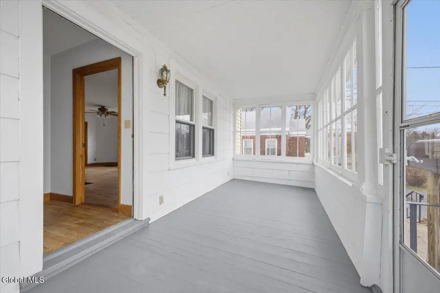 18 Pine Avenue, Colonie, NY 12205 - #3