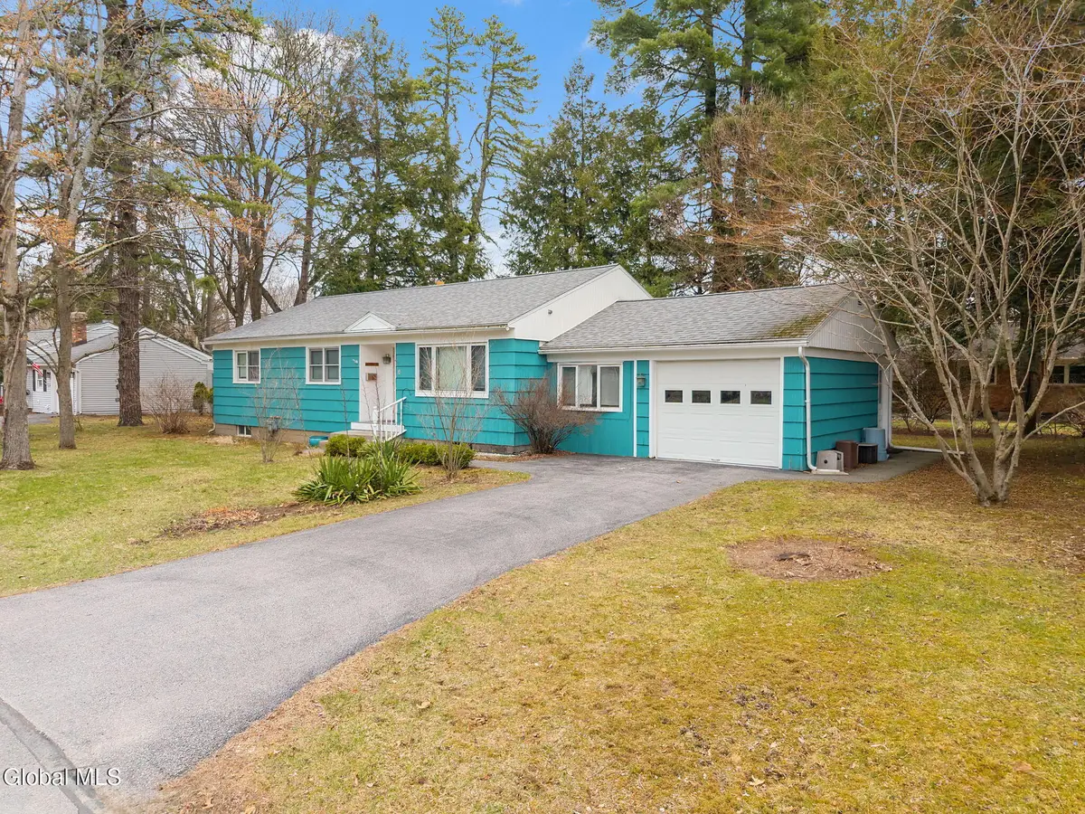 6 Springwood Drive, Saratoga Springs, NY 12866 - #1