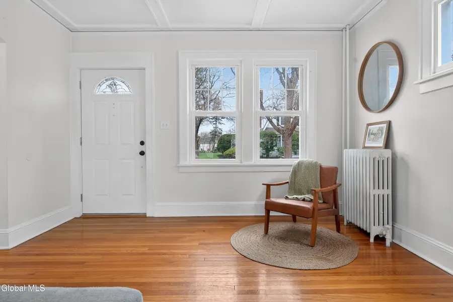 58 Woodrow Court, Troy, NY 12180 - #3