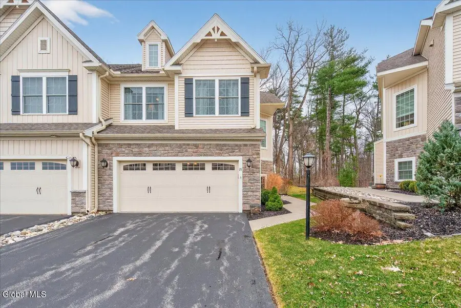 21 Hillman Loop, Round Lake, NY 12151 - #2