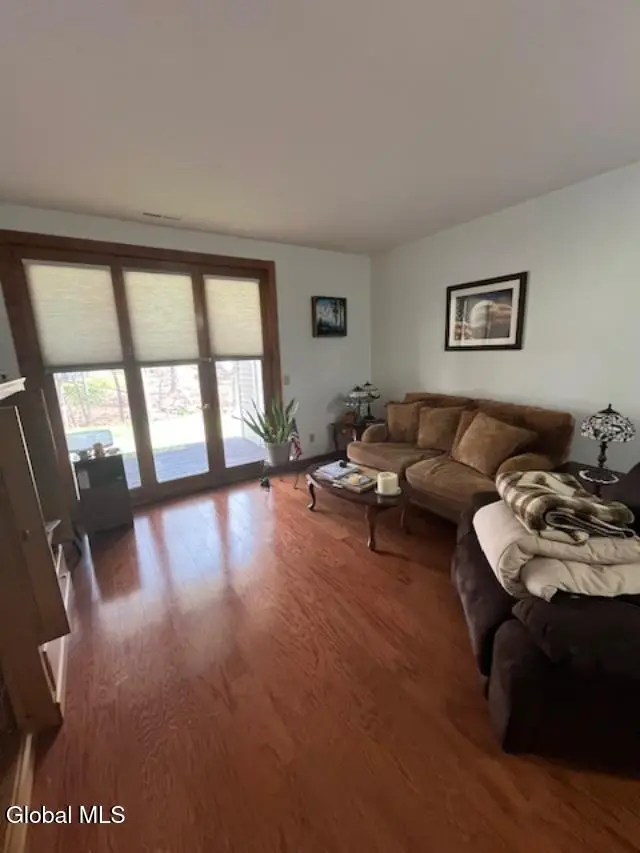 4004 S Foxwood Drive #S, Clifton Park, NY 12065 - #3