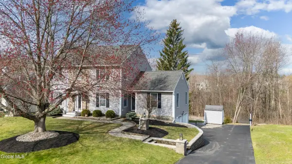 13 Wood Duck Place, Waterford, NY 12188