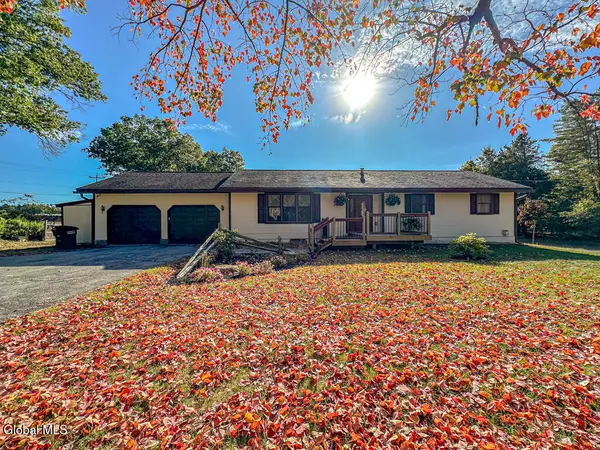 3 Fox Farm Road, Queensbury, NY 12804