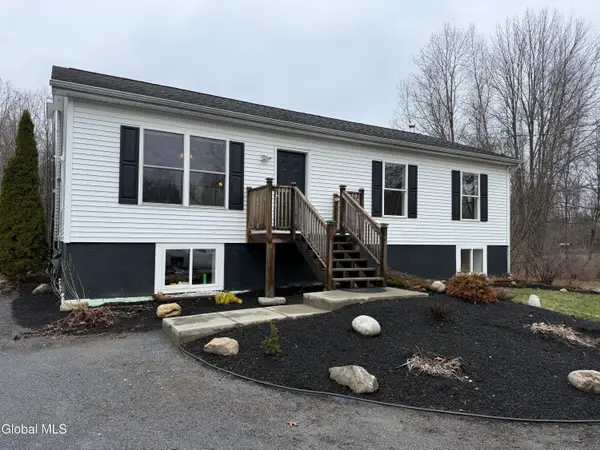 110 Gurn Springs Road, Northumberland, NY 12831