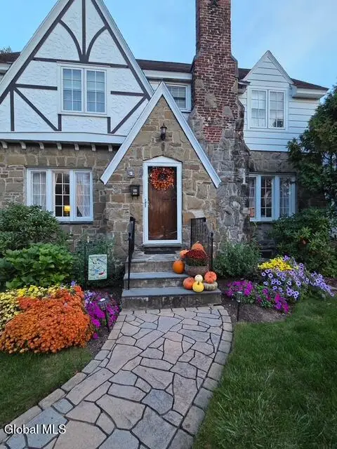 846 Wright Avenue, Schenectady, NY 12309