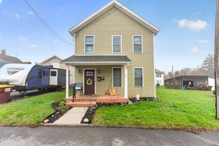 8 Elbow Street, Greenwich, NY 12834 - #2