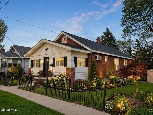 730 8th Avenue, Watervliet, NY 12189