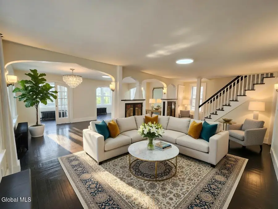 261 Altamont Avenue, Schenectady, NY 12304 - #2