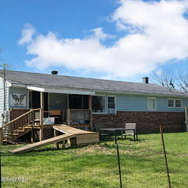 11 Bath Township Road, Nassau, NY 12123