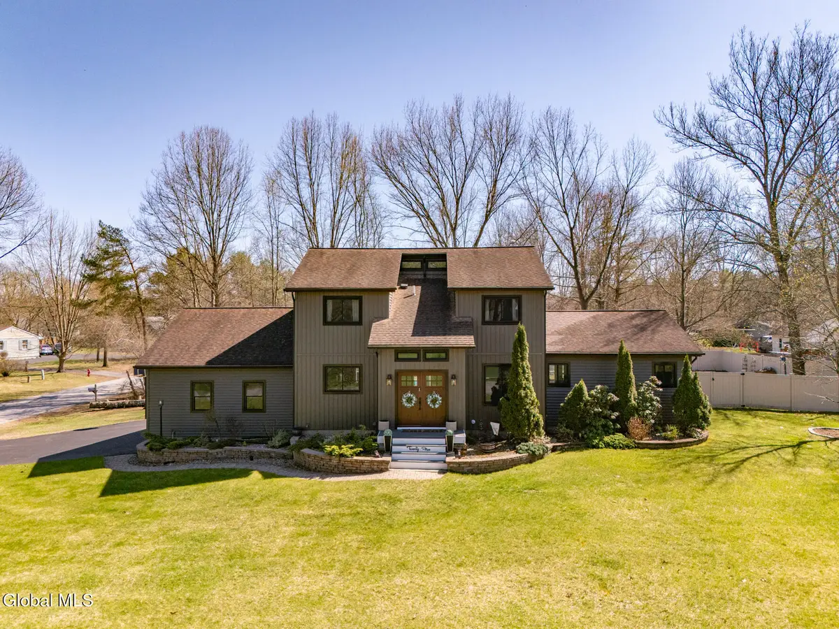 25 Kimberly Lane, Moreau, NY 12828 - #1