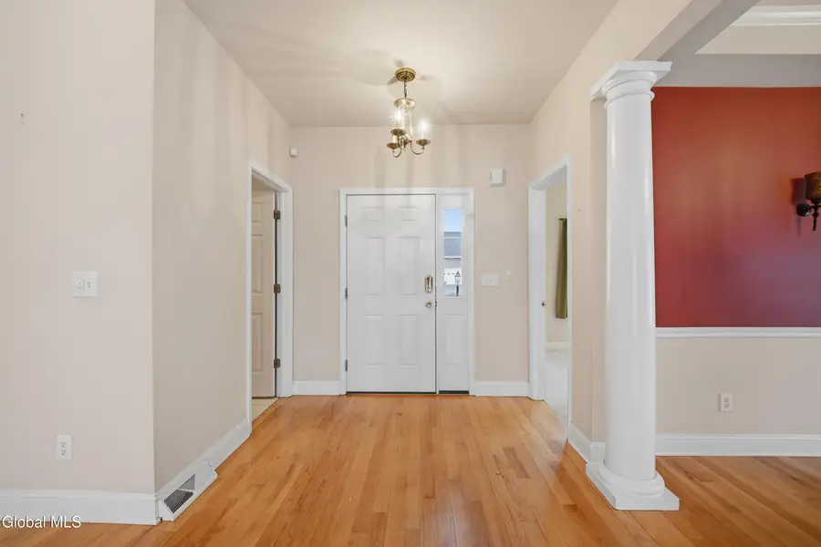 6 Cheshire Way, Colonie, NY 12211 - #3