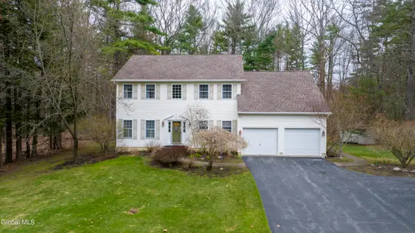 12 Preserve Way, Saratoga Springs, NY 12866