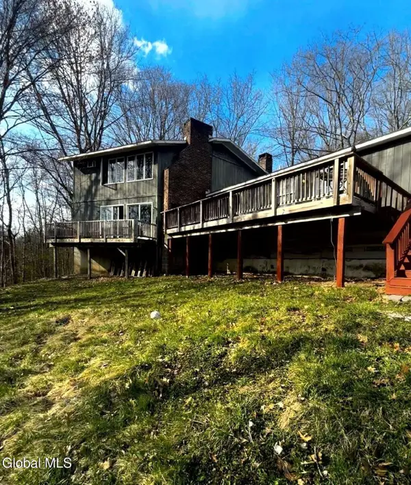 621 County Route 21, Hillsdale, NY 12529