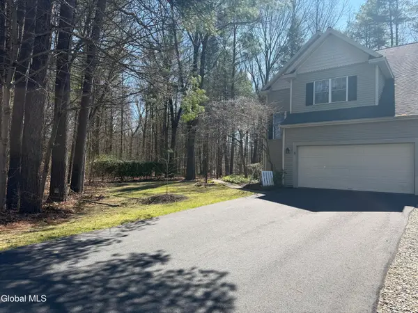 3 Donegal Way, Wilton, NY 12866