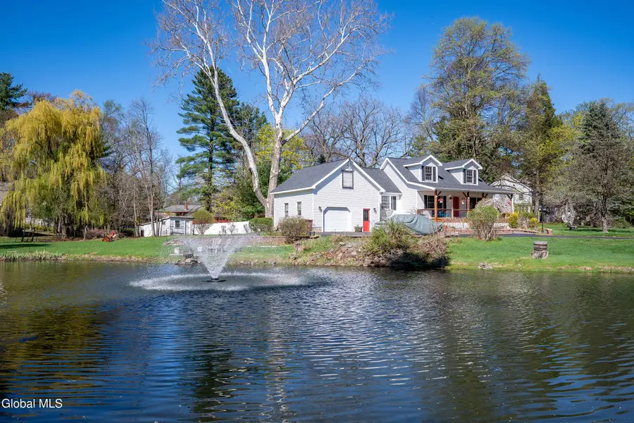 531 Delaware Avenue, Bethlehem, NY 12054 - #2